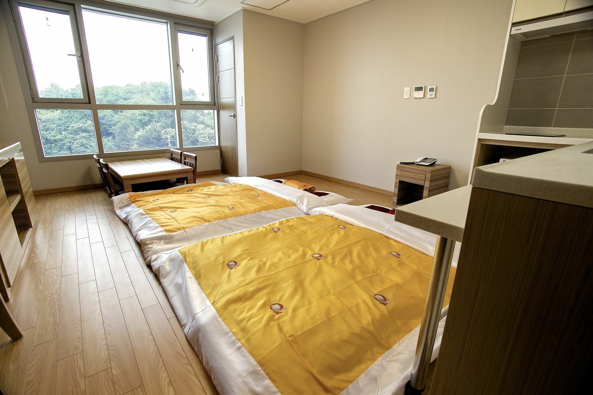The Class 300 Condo Sokcho Exterior photo
