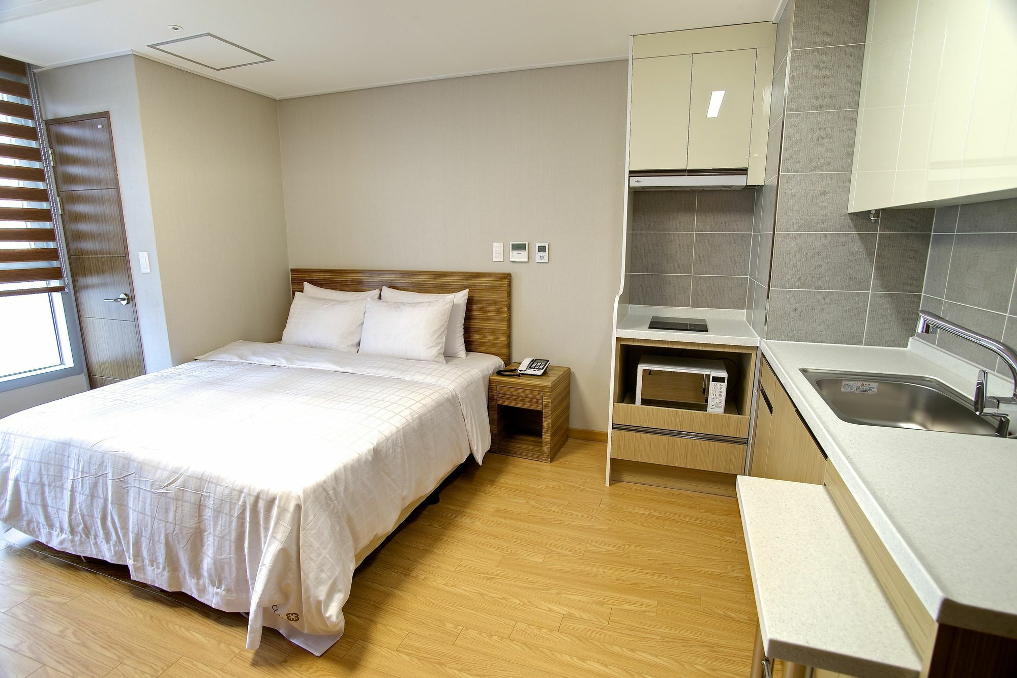 The Class 300 Condo Sokcho Exterior photo